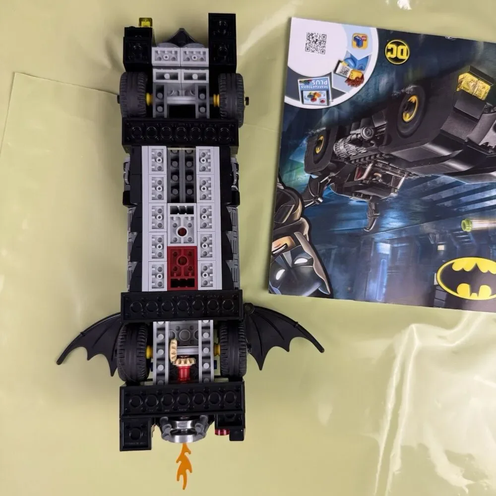 LEGO Super Heroes Batmobile Pursuit of The Joker 76119 Manual INCOMPLETE